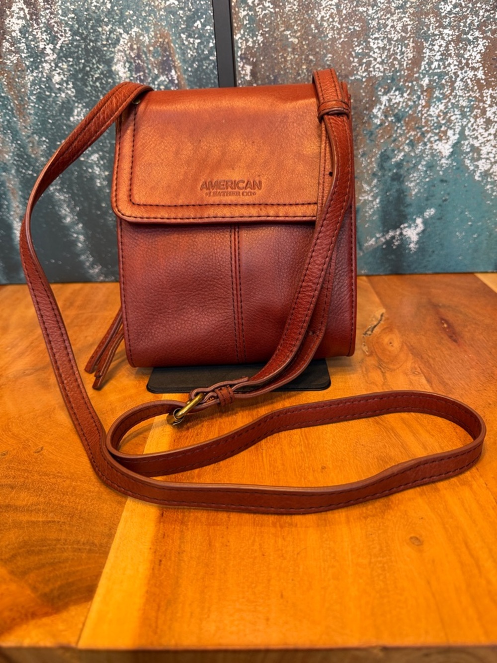 American Leather Co Old Money Brown Leather Crossbody Bag (EUC) - Picture 12 of 16